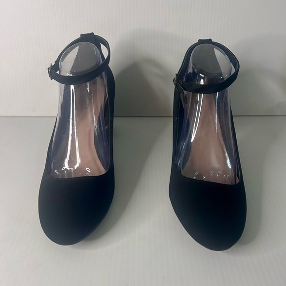 Madeline Shoes - 🖤Madeline Black Faux Suede Pumps w/ Ankle Straps and Block Heel🖤